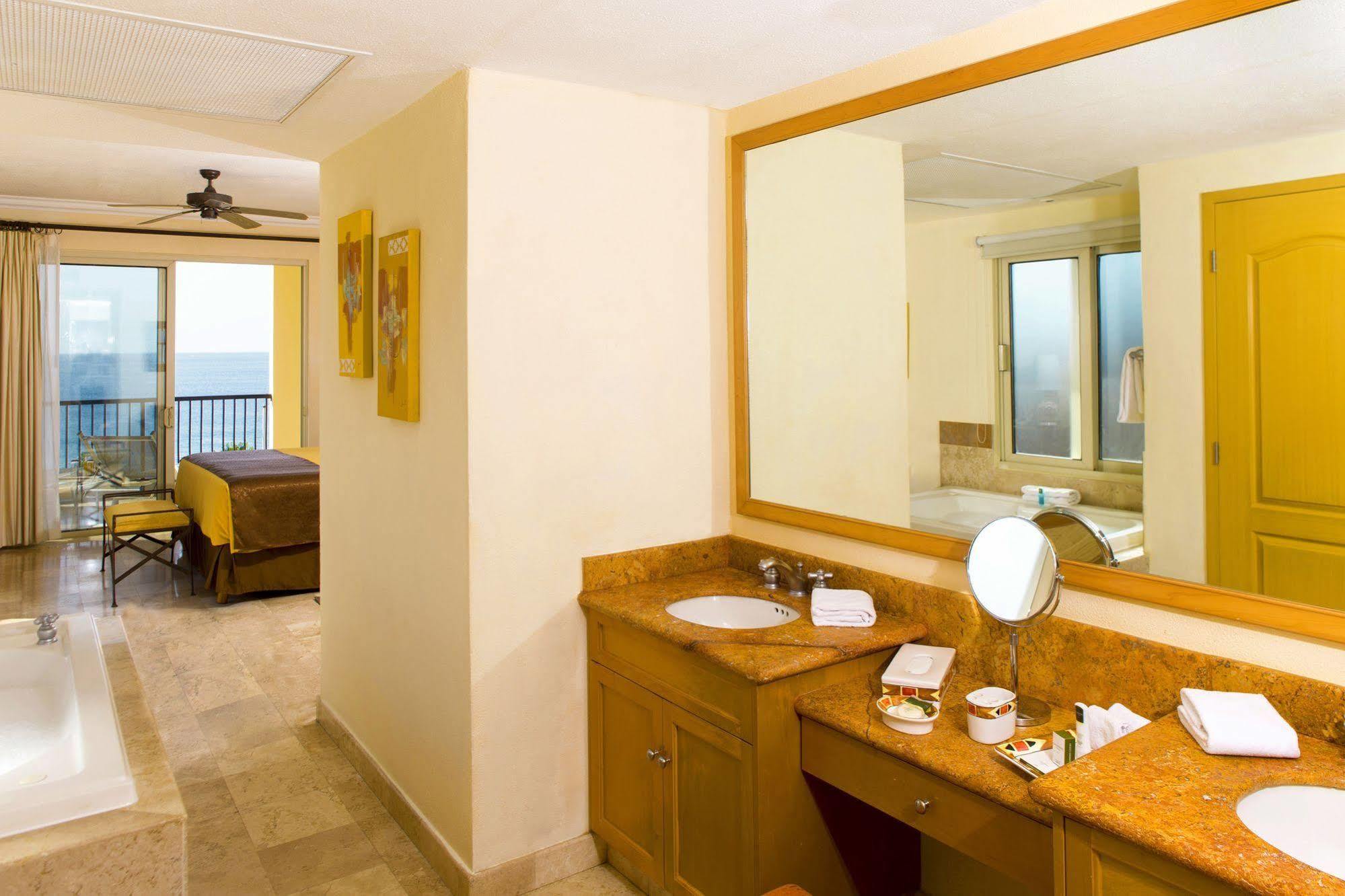 Villa Del Arco Residences Cabo San Lucas Exterior photo