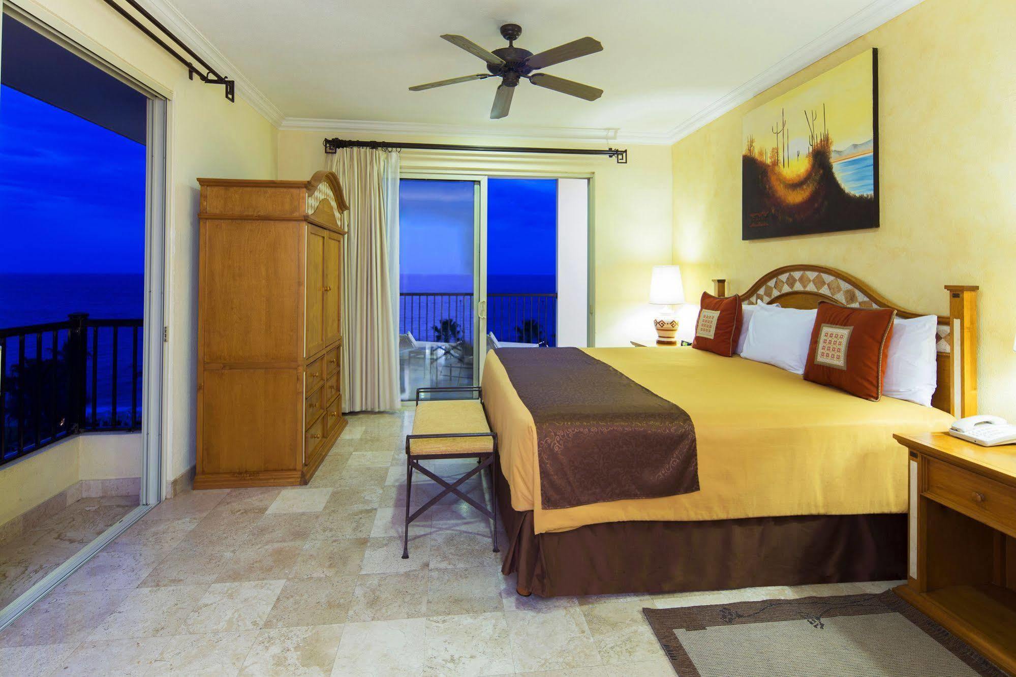 Villa Del Arco Residences Cabo San Lucas Exterior photo